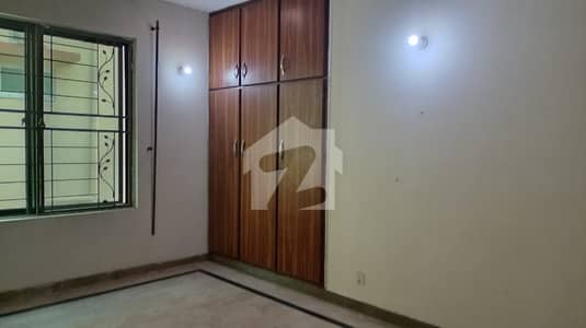 1 Kinal Single Story House For Rent In U. E. T Housing Society With 10KV Solar (Picture Random) 1 Kinal Single Story House For Rent In U. E. T Housing Society With 10KV Solar (Picture Random)