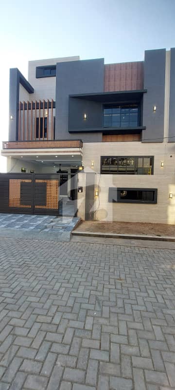 House For Sale At Diamond City Sialkot