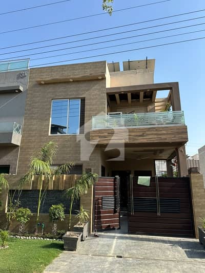 5 Marla Slightly Used House For Sale In DHA Rahbar 11