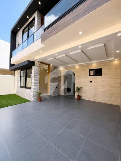 8 Marla Brand New Luxury House For Sale