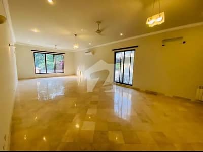 Luxury 1,633 Sq. Yards House For Rent In G-6 Islamabad | Swimming Pool | 6 Bedrooms