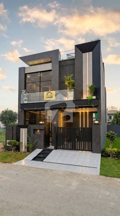 ڈی ایچ اے 9 ٹاؤن ۔ بلاک سی ڈی ایچ اے 9 ٹاؤن,ڈیفنس (ڈی ایچ اے),لاہور میں 3 کمروں کا 5 مرلہ مکان 1.05 لاکھ میں کرایہ پر دستیاب ہے۔ ڈی ایچ اے 9 ٹاؤن ۔ بلاک سی ڈی ایچ اے 9 ٹاؤن,ڈیفنس (ڈی ایچ اے),لاہور میں 3 کمروں کا 5 مرلہ مکان 1.05 لاکھ میں کرایہ پر دستیاب ہے۔