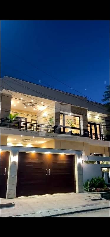 PROPER 2 UNIT RENOVATED HOUSE FOR SALE