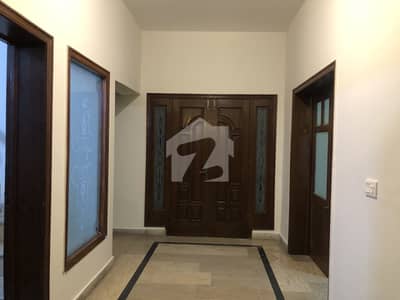 1 Kanal Upper Portion In Velancia Housing Society At Prime Location 1 Kanal Upper Portion In Velancia Housing Society At Prime Location