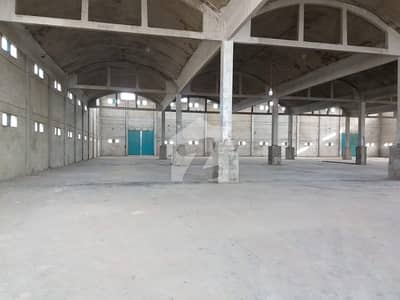ماڑی پور روڈ کراچی میں 6 کنال گودام 9.0 لاکھ میں کرایہ پر دستیاب ہے۔