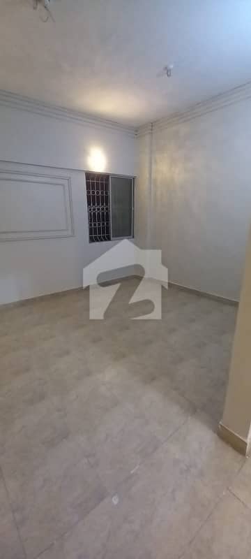 A 1450 Square Feet Flat Is Up For Grabs In Gulistan-e-Jauhar