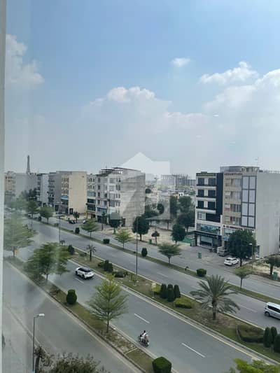 2 BEDROOM non FURNISHED FLAT FOR RENT
