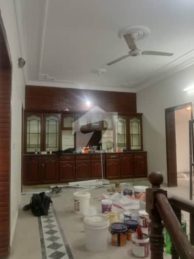 Ground floor portion for a small family for rent in I-10