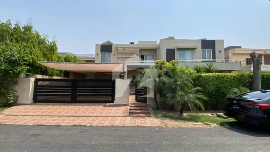 2 KANAL MODERN DESIGN MAINTAINED HOUSE | 5 BEDROOMS | 2 SERVANT QUARTERS | NEAR PARK, MASJID & MARKET | DHA PHASE 1, LAHORE 2 KANAL MODERN DESIGN MAINTAINED HOUSE | 5 BEDROOMS | 2 SERVANT QUARTERS | NEAR PARK, MASJID & MARKET | DHA PHASE 1, LAHORE
