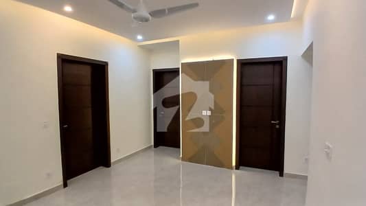 1 Bed Non Furnished Apartment Available In Gulberg Green