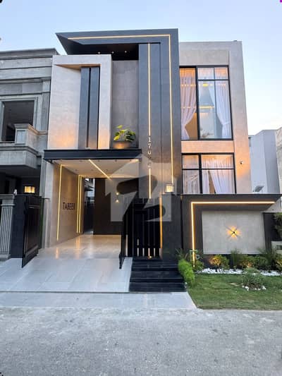 EXCEPTIONAL 3 BEDROOM 5 MARLA HOUSE AVAILABLE FOR SALE | BANKERS AVENUE BLOCK C EXCEPTIONAL 3 BEDROOM 5 MARLA HOUSE AVAILABLE FOR SALE | BANKERS AVENUE BLOCK C