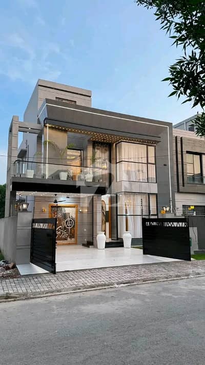 10 Marla Luxury Full Furnished House is Available For Rent in Bahria Town Lahore 10 Marla Luxury Full Furnished House is Available For Rent in Bahria Town Lahore