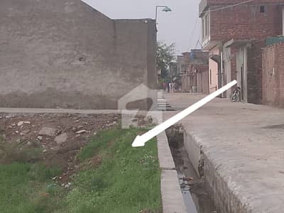 گجّومتہ لاہور میں 17 مرلہ رہائشی پلاٹ 65.0 لاکھ میں برائے فروخت۔ گجّومتہ لاہور میں 17 مرلہ رہائشی پلاٹ 65.0 لاکھ میں برائے فروخت۔