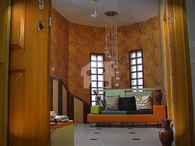 300 Square Yards Lease Well Maintained Bungalow Available For Sale In Gulshan E Iqbal Block 4 At Very Prime Location