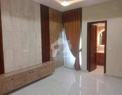 10 Marla House Available For Sale In Bahria Town - Quaid Block 10 Marla House Available For Sale In Bahria Town - Quaid Block