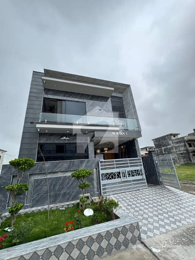 *5 Marla Luxury House available for Sale in Faisal town Islamabad Your Dream Home Awaits!*