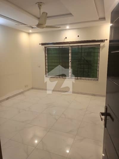 10 Marla House Available For Rent Bahria Town Phase 2 10 Marla House Available For Rent Bahria Town Phase 2