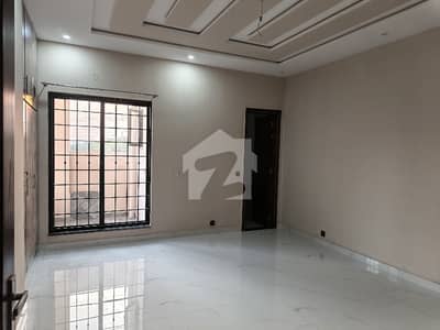 ایل ڈی اے ایوینیو ۔ بلاک ڈی ایل ڈی اے ایوینیو,لاہور میں 2 کمروں کا 10 مرلہ بالائی پورشن 68.0 ہزار میں کرایہ پر دستیاب ہے۔ ایل ڈی اے ایوینیو ۔ بلاک ڈی ایل ڈی اے ایوینیو,لاہور میں 2 کمروں کا 10 مرلہ بالائی پورشن 68.0 ہزار میں کرایہ پر دستیاب ہے۔