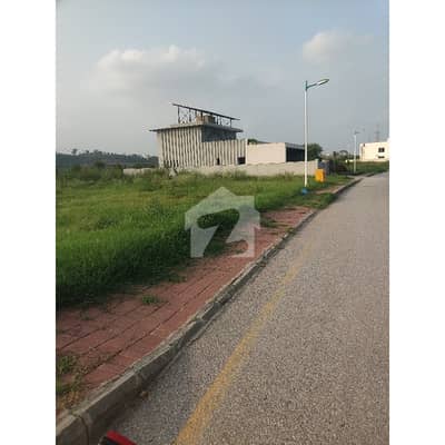 Prime Location Plot Available Sale