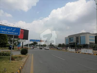 ڈی ایچ اے فیز 6 - بلاک ایچ ڈی ایچ اے فیز 6,ڈی ایچ اے ڈیفینس,لاہور میں 1 کنال رہائشی پلاٹ 7.5 کروڑ میں برائے فروخت۔ ڈی ایچ اے فیز 6 - بلاک ایچ ڈی ایچ اے فیز 6,ڈی ایچ اے ڈیفینس,لاہور میں 1 کنال رہائشی پلاٹ 7.5 کروڑ میں برائے فروخت۔