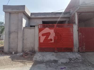 نواب پور روڈ ملتان میں 3 کمروں کا 4 مرلہ مکان 36.0 لاکھ میں برائے فروخت۔