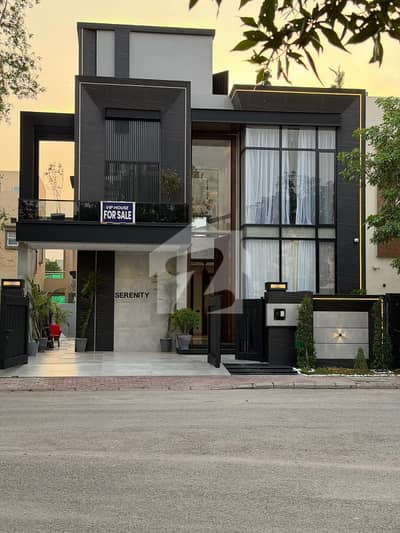 10 Marla House For Sale In Jasmine Block, Sector C Bahria Town Lahore