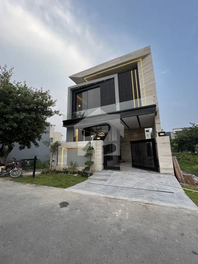 Modern 5 Marla House Elegant & Functional Living Modern 5 Marla House Elegant & Functional Living