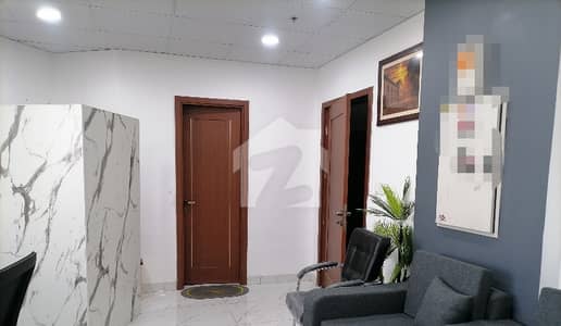 Corner 1500 Square Feet Office In Cantt For rent At Good Location