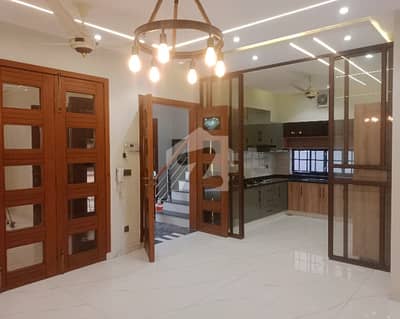House Of 1 Kanal Available In Bahria Town - Sector C House Of 1 Kanal Available In Bahria Town - Sector C