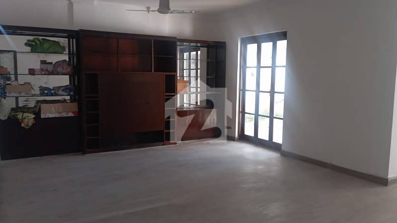 Garden Town 2 Kanal Beautiful House Prime Location Garden Town 2 Kanal Beautiful House Prime Location