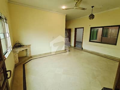 12,Marla Beautiful Upper Portion (Separate Gate) Available For Rent In Johar Town Near Euro Stor 12,Marla Beautiful Upper Portion (Separate Gate) Available For Rent In Johar Town Near Euro Stor
