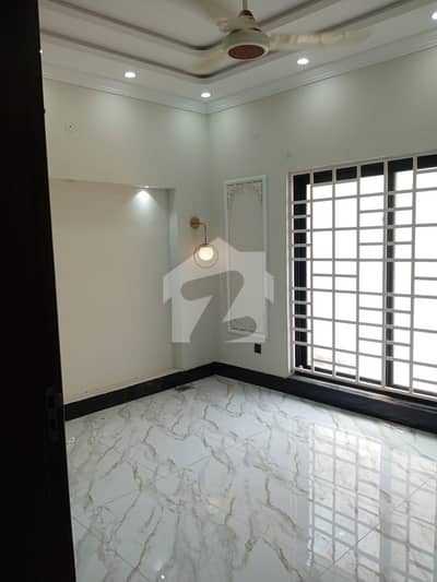 A Perfect House Awaits You In Bahria Town - Jinnah Block Lahore A Perfect House Awaits You In Bahria Town - Jinnah Block Lahore