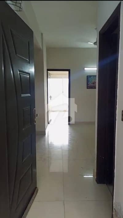 1BHK LUXURY APARTMENT AVAIABLE FOR RENT AT PRIME LOCATION OF GULBERG GREENS ISLAMABAD
