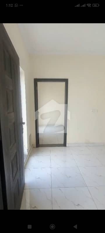 5MARLA RESIDENTIAL APARTMENT AVAILABLE FOR SALE IN BAHRIA ORCHARD PHASE 4 BLOCK G5 BRAND NEW 2ND FLOOR WITH ALL CLEAR 5MARLA RESIDENTIAL APARTMENT AVAILABLE FOR SALE IN BAHRIA ORCHARD PHASE 4 BLOCK G5 BRAND NEW 2ND FLOOR WITH ALL CLEAR