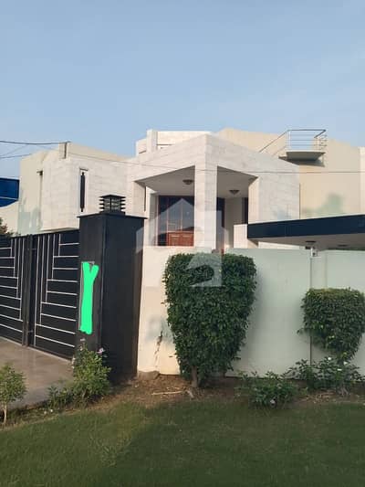 2 Kanal House For Sale In Rachna Block, Iqbal Town Demand 20 Crore