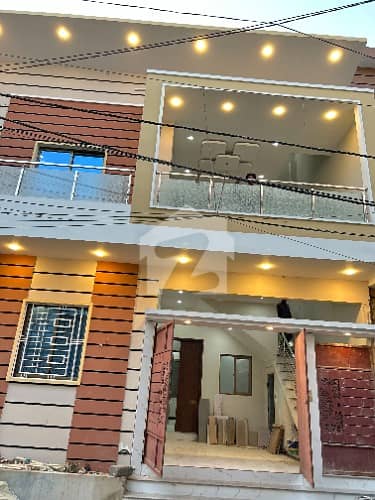 ماڈل کالونی - ملیر ملیر,کراچی میں 4 کمروں کا 5 مرلہ مکان 2.9 کروڑ میں برائے فروخت۔