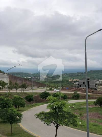 Park View City Islamabad B Block 20 Marla Plot Available For Sale & Installments Plan 7 Crore 1 Year Plan Development Charges Not Included: