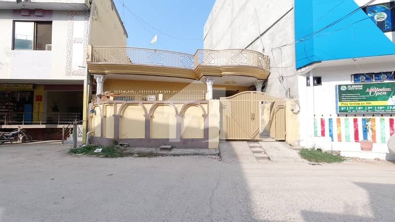 چٹھہ بختاور اسلام آباد میں 3 کمروں کا 9 مرلہ مکان 4.5 کروڑ میں برائے فروخت۔ چٹھہ بختاور اسلام آباد میں 3 کمروں کا 9 مرلہ مکان 4.5 کروڑ میں برائے فروخت۔