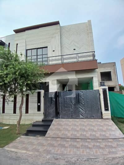 5 Marla Like Brand New House For Sale Phase 6 Near Park Masjid And Commercial 5 Marla Like Brand New House For Sale Phase 6 Near Park Masjid And Commercial