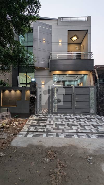 5 Marla Brand New House for Available for Sale