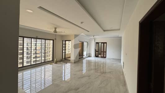 4 Bedrooms Brand New Apartment Available For Rent