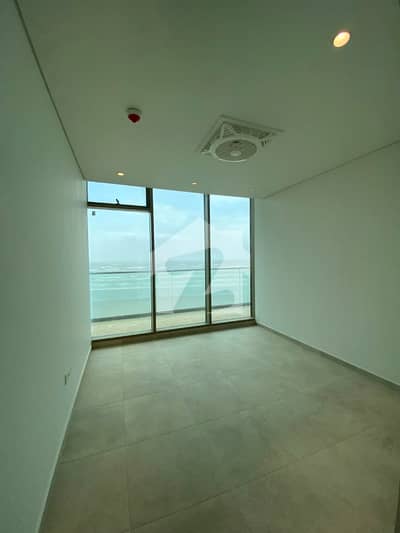 Experience Luxury Coastal Living At The Views Tower Flat For Rent