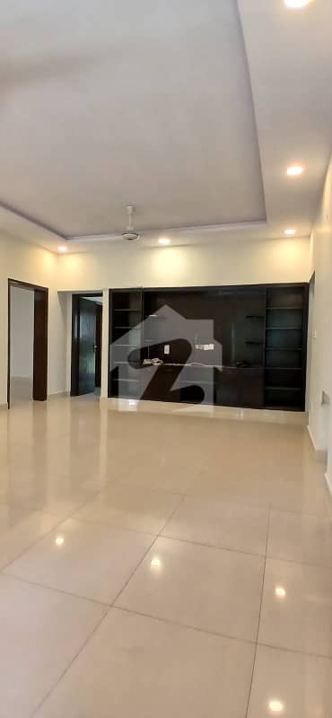 Luxury Living: Renovated 2 Kanal House for Rent in F-10, Islamabad