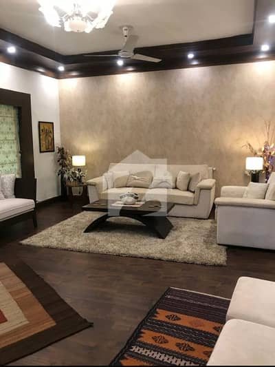 Beautiful 14 Marla Highted View House