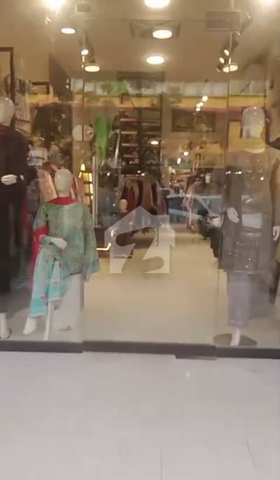طارق روڈ کراچی میں 7 مرلہ دکان 14.0 کروڑ میں برائے فروخت۔