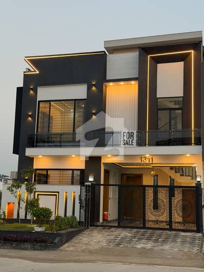 7 Marla House Is Available For Sale