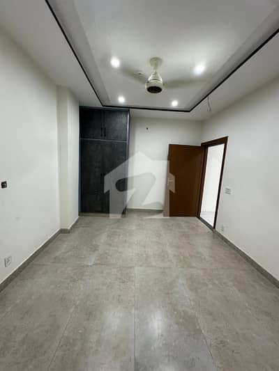 1 BEDROOM APARTMENT AVAILABLE FOR RENT 1 BEDROOM APARTMENT AVAILABLE FOR RENT