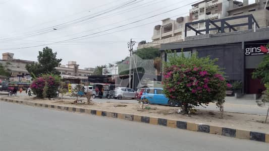 گلستانِِ جوہر ۔ بلاک 3 گلستانِ جوہر,کراچی میں 1 کنال کمرشل پلاٹ 30.0 کروڑ میں برائے فروخت۔