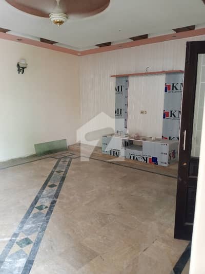 10-Marla Full house available For Rent newly renovated