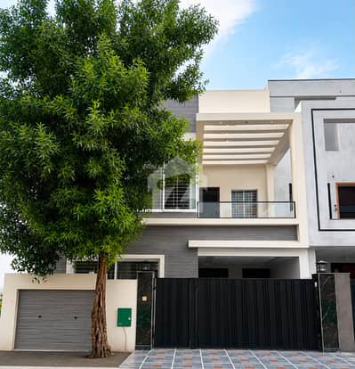 7 Marla Ultra Luxury House Modern Design For Sale In Bahria Orchard